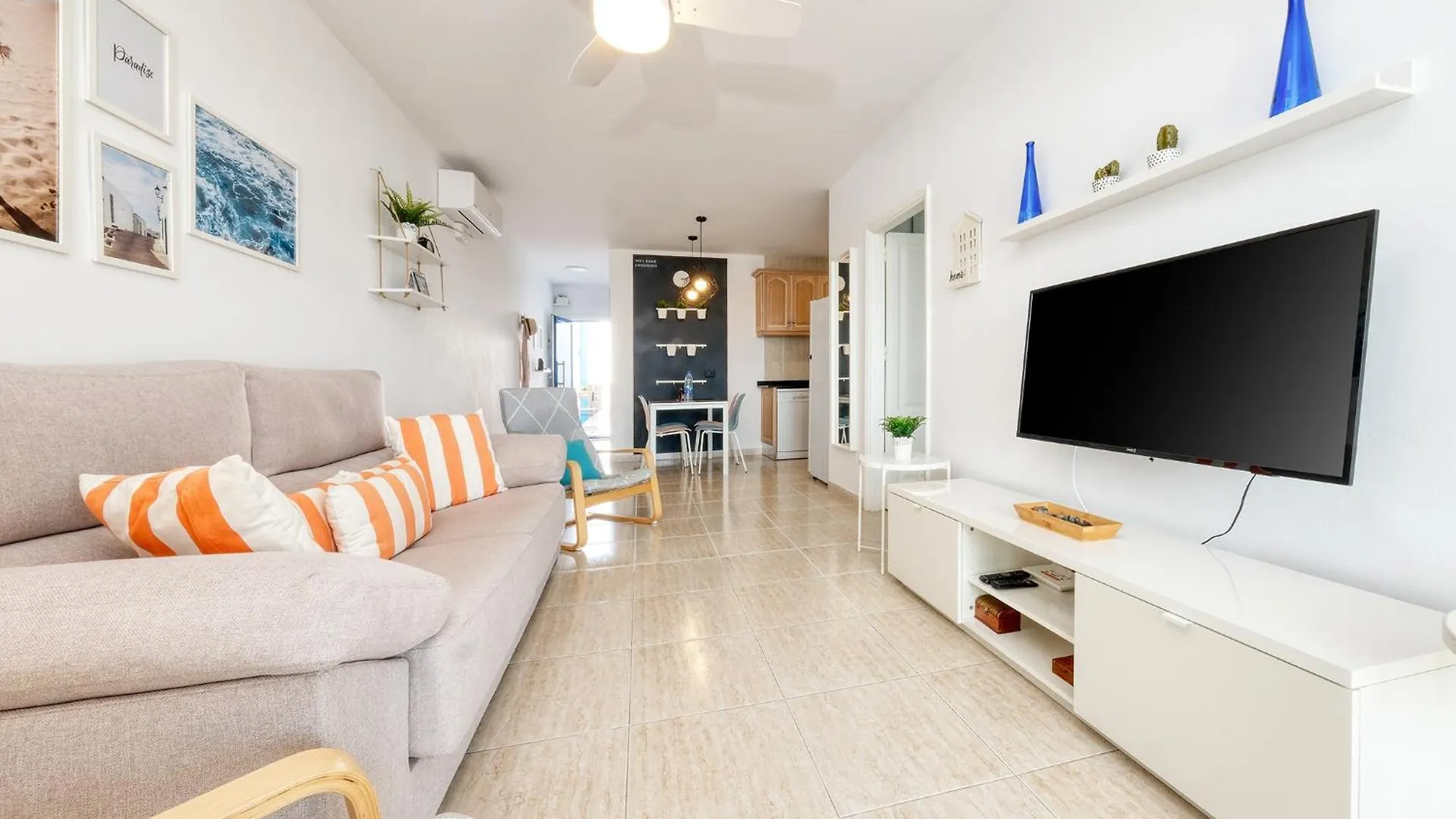Holiday home Casa Rame Beachfront, Amazing Seaview, Air-Con Puerto del Carmen  Spain