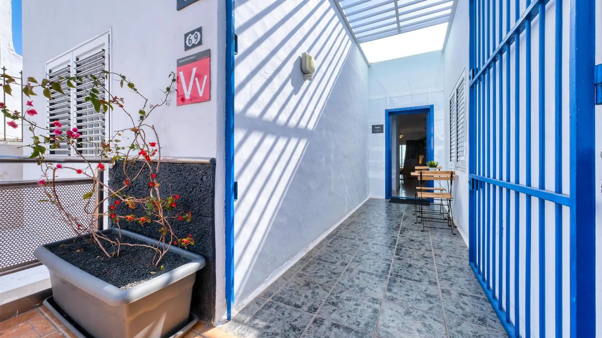 Casa Rame Beachfront, Amazing Seaview, Air-Con Puerto del Carmen  Holiday home Puerto del Carmen (Lanzarote)